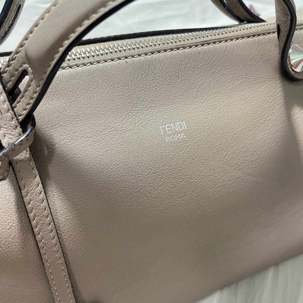 Fendi By The Way - Picture 3 of 13